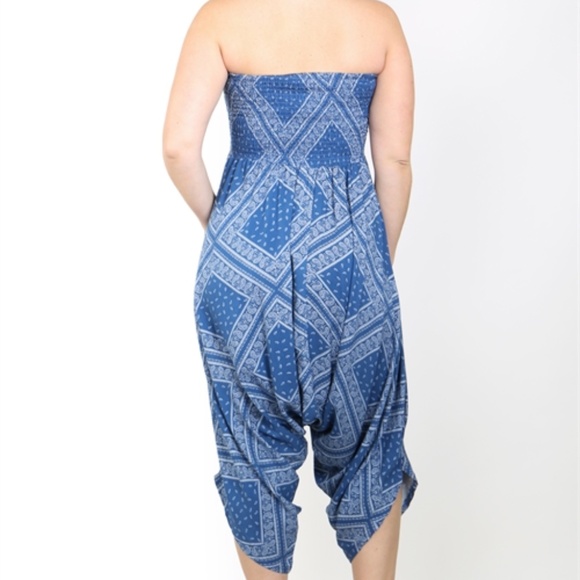 #154 NAVY WHITE PRINT SMOCKED TUBE PLUS SIZE JUMPSUIT - Picture 3 of 4